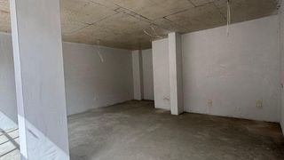 Ключ в офиса! Магазин за продажба в ж.к Меден Рудник зона А (2)