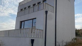 Къща, за продажба в кв. Каменар с красива панорамна гледка