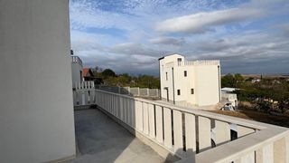 Къща, за продажба в кв. Каменар с красива панорамна гледка (15)