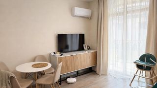 Тристаен Продажби, Бургас (3)