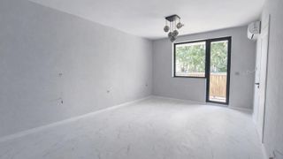 Тристаен Продажби, Бургас (4)