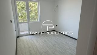 Тристаен Продажби, Бургас (4)