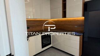 Тристаен Продажби, Бургас