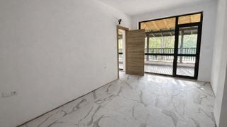 Тристаен Продажби, Бургас (4)