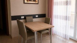Тристаен Продажби, Бургас (2)