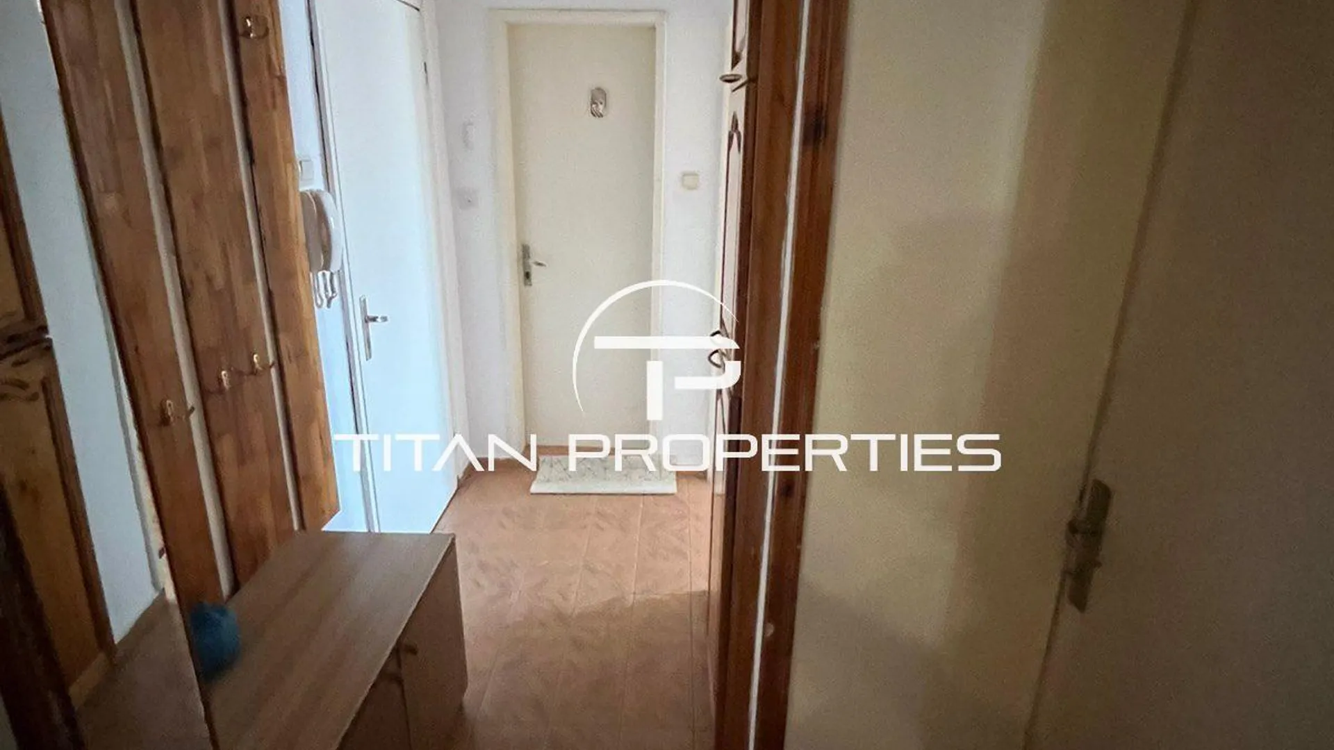 Тристаен Продажби, Възраждане, Бургас – снимка 4