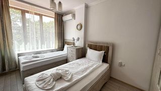 Тристаен Продажби, Бургас (4)