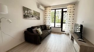 Тристаен Продажби, Бургас (2)