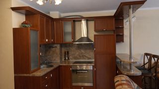 Тристаен Продажби, Бургас (2)