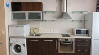 Тристаен Продажби, Бургас (6)