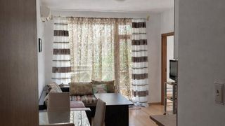 Тристаен Продажби, Бургас (6)