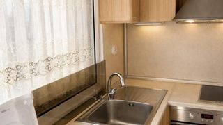 Едностаен Продажби, Бургас (2)