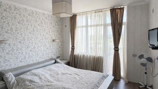 Тристаен Продажби, Бургас (6)