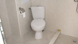 Тристаен Продажби, Бургас (6)