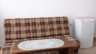 Едностаен Продажби, Бургас (2)