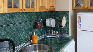 Едностаен Наеми, Света Троица, София (2)