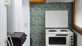 Едностаен Наеми, Света Троица, София (3)