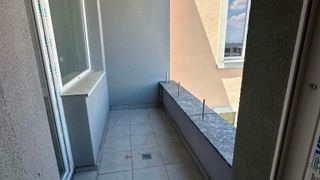 Тристаен Продажби, Овча купел 2, София (15)