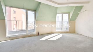 Тристаен Продажби, Дружба 1, София (12)