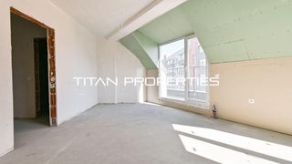 Тристаен Продажби, Дружба 1, София (3)