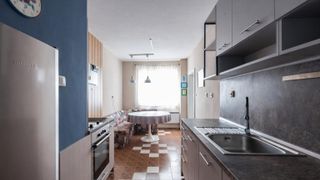 Многостаен Продажби, Младост 4, София (3)