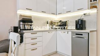 Тристаен Продажби, Хаджи Димитър, София (4)