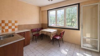 Тристаен Продажби, Люлин 3, София (2)