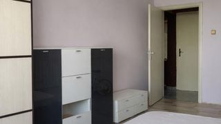 Тристаен Продажби, Толстой, София (6)