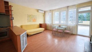 Dreizimmerwohnung Verkäufe, Knjaschewo, Sofia (3)