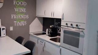 Zwei-Zimmer-Wohnung Verleih, Polygon, Sofia (2)