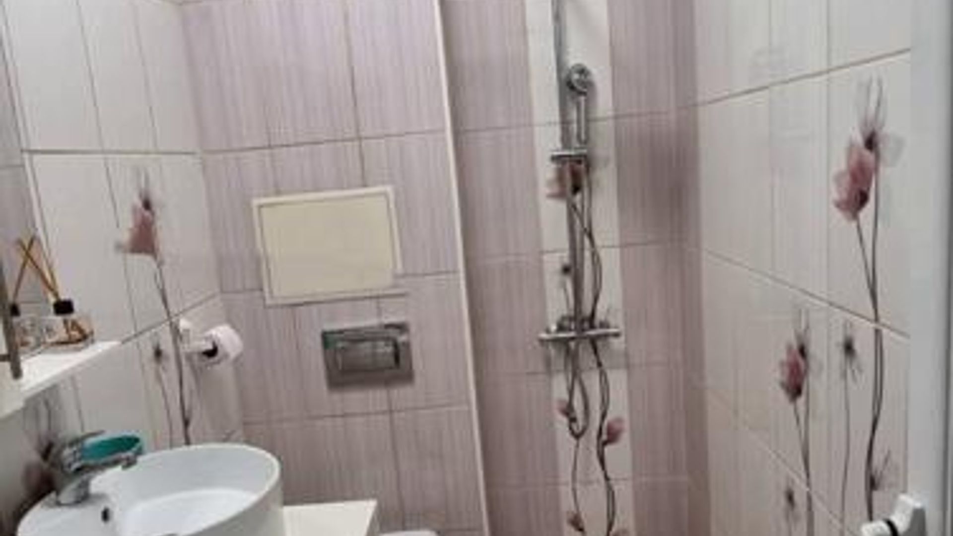 image_1749804460033_19165908624999606.jpeg