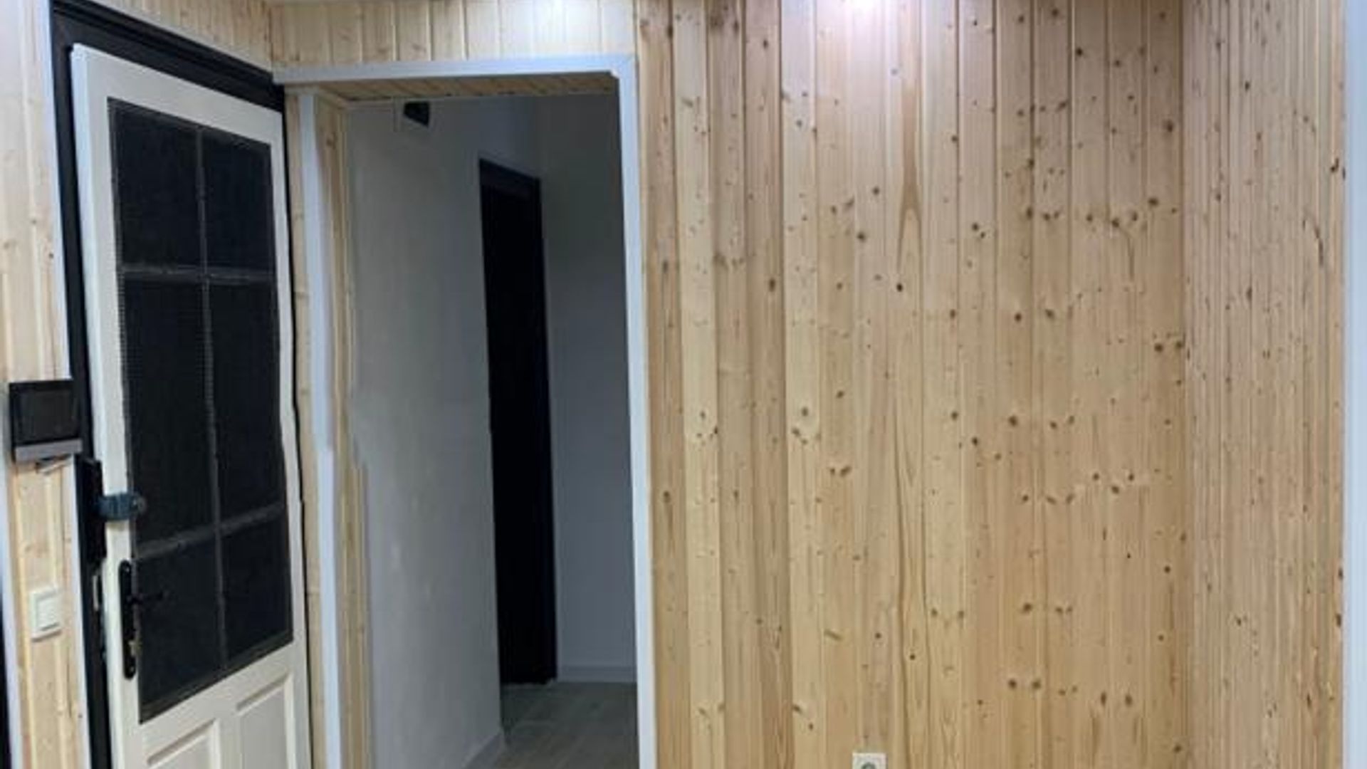 image_1759398869733_9510860911040864.jpeg