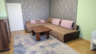 Тристаен Наеми, Дървеница, София (13)