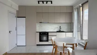 Тристаен Наеми, Овча купел, София