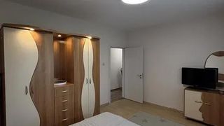 Тристаен Наеми, Красна поляна 1, София (4)