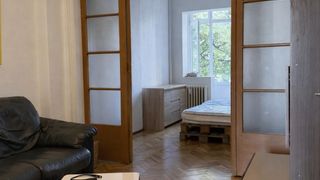 Тристаен Наеми, Център-ЦУМ, София (4)
