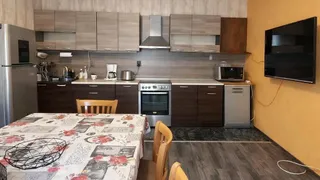 Етаж от къща Наеми, Бояна, София