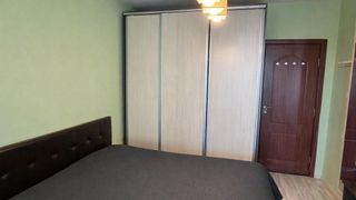 Тристаен Наеми, Модерно предградие, София (5)