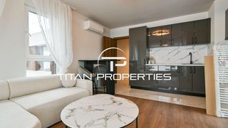 Δύο υπνοδωματίων Ενοικιάσεις, Φιλία 2, Σοφία (2)