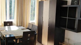 Тристаен Наеми, Лозенец, София (2)