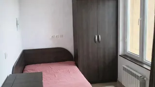 Едностаен Наеми, Младост 4, София (3)
