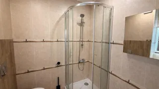 Тристаен Наеми, Витоша, София (8)