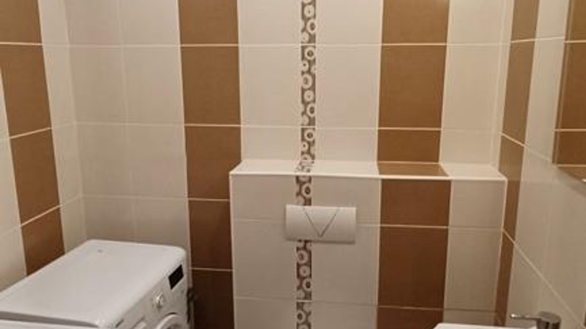 image_1757501000130_7321125514096436.jpeg