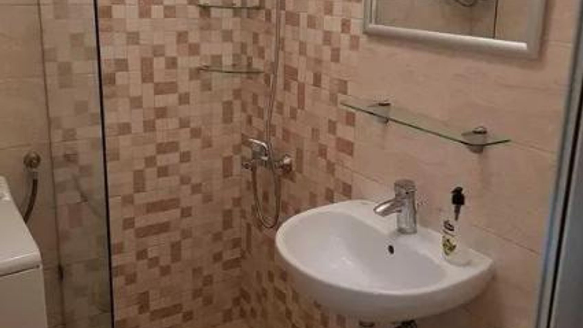 image_1784791488487_7669111702096066.jpeg