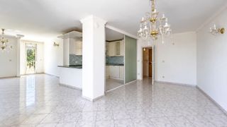 Многостаен Продажби, Зона Б-18, София