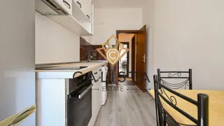Two-bedroom Rentals, Tsentar - NDK, Sofia (6)
