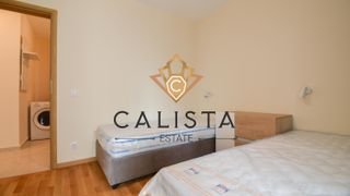 Tres habitaciones Alquileres, Centro - Plaza de Macedonia, Sofía (8)