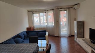 Четиристаен апартамент под наем в ж.к. Стрелбище, 2169531 (15)