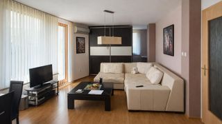 Тристаен Наеми, Овча купел, София (9)