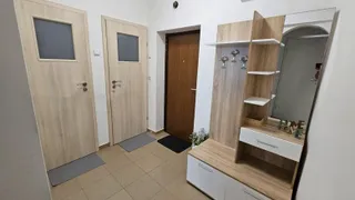 Тристаен Наеми, Лозенец, София (9)